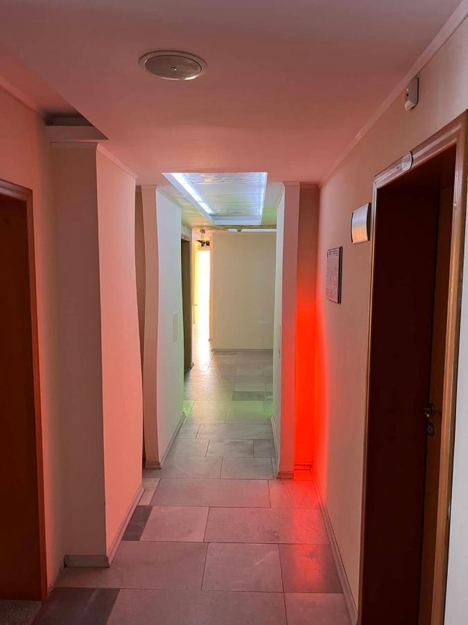 Хотел Диамант Hotel Diamond Baltsjik Buitenkant foto