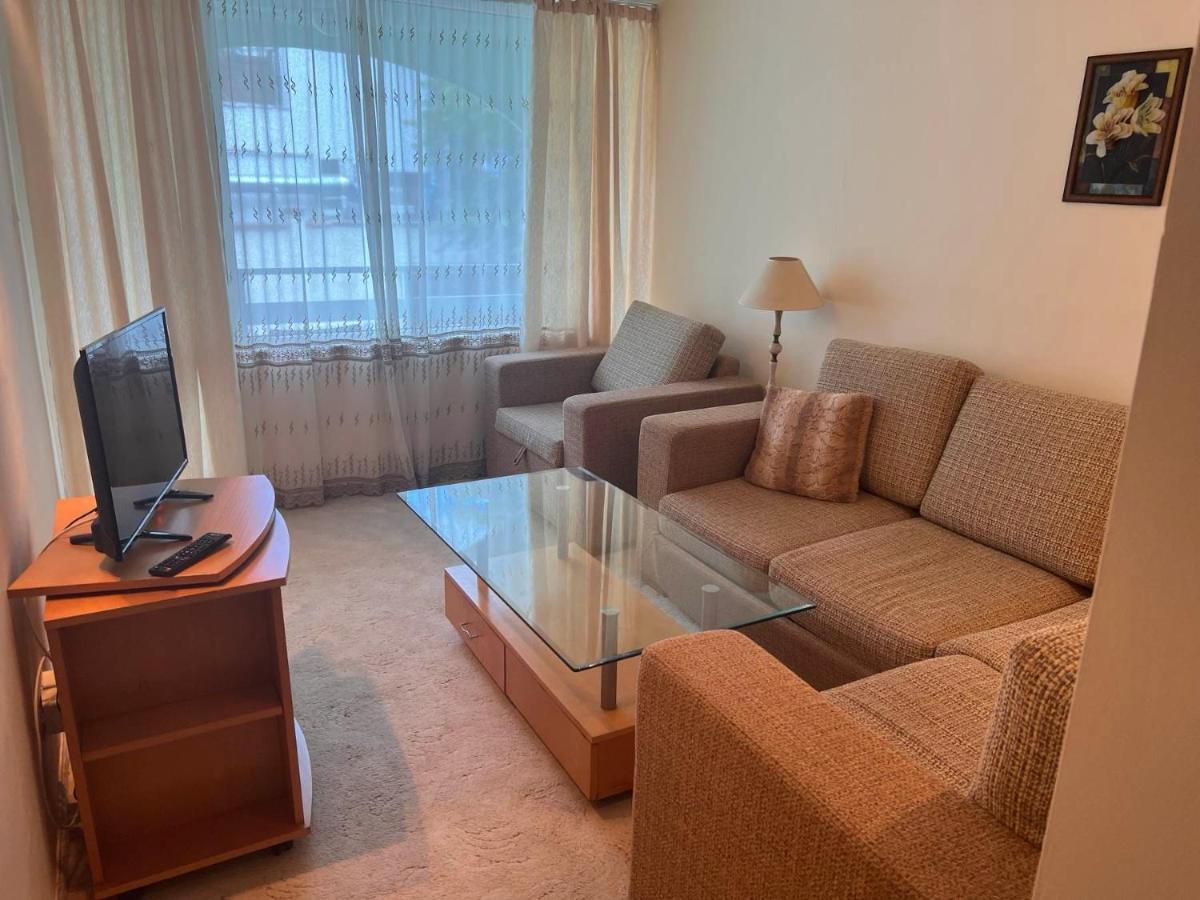 Хотел Диамант Hotel Diamond Baltsjik Buitenkant foto