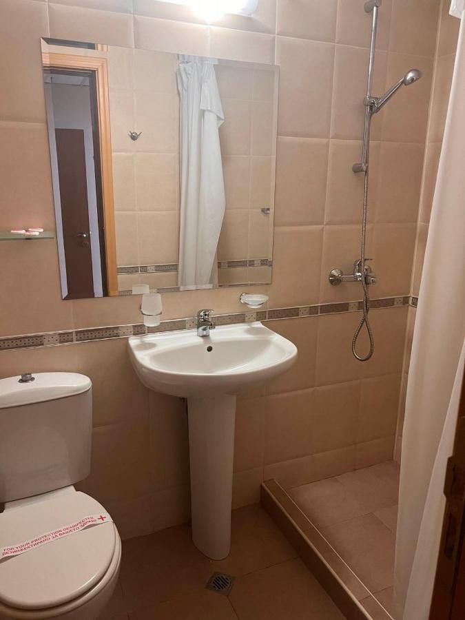 Хотел Диамант Hotel Diamond Baltsjik Buitenkant foto